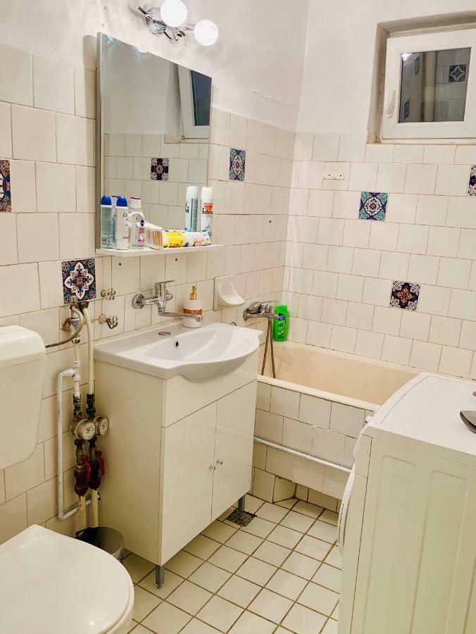 Ultracentral Apartment With All You Need: Wifi, Tv, Ac, Washer, Coffe Timişoara Exterior foto